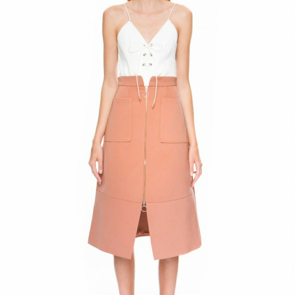 🎀BOGO FREE🎀 NWT C/MEO Collective pink skirt